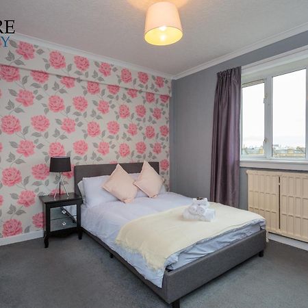 Stunning 3 Bedroom Apartment EDI Exterior foto